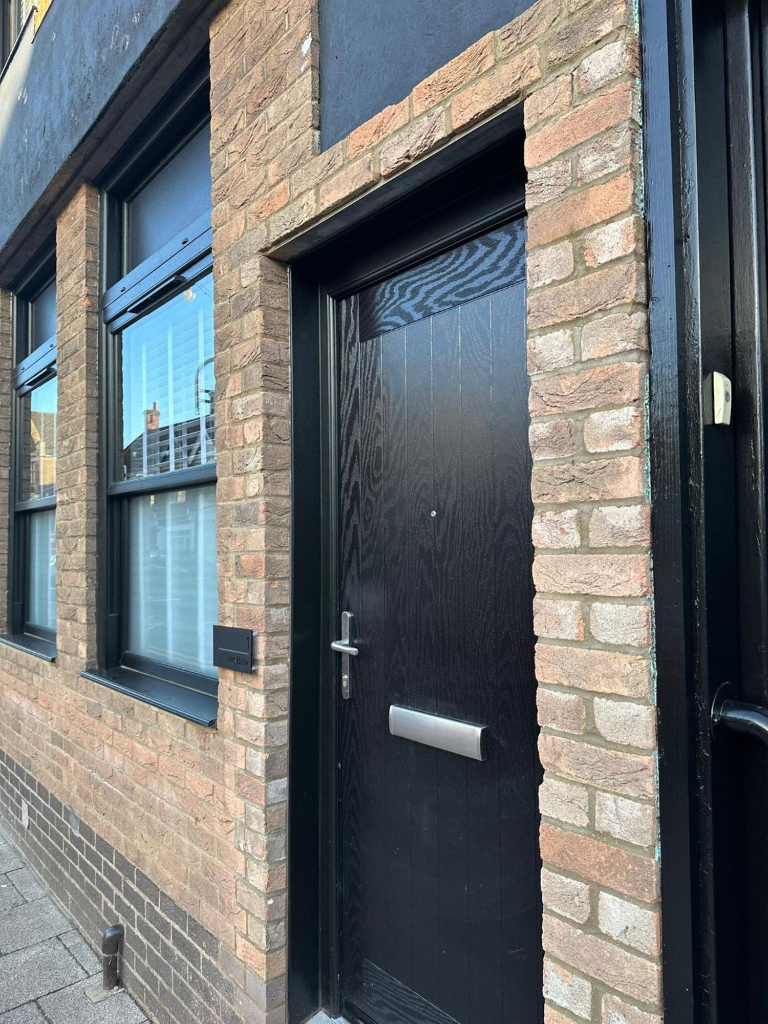 Spacious Modern 1 Bed Apartments In St Neots - Perfect For Contractors & Professionals - Free Parking - Wifi - Fully Equipped Kitchen - Smart Tv Ideal For Work Stays And Long Projects Esterno foto