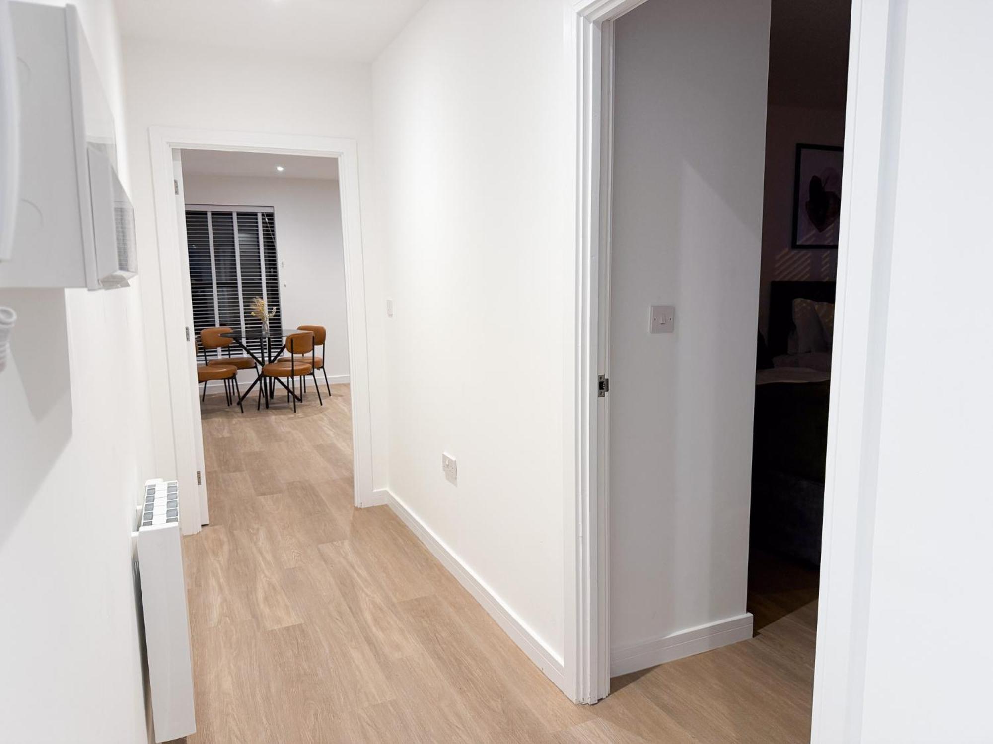 Spacious Modern 1 Bed Apartments In St Neots - Perfect For Contractors & Professionals - Free Parking - Wifi - Fully Equipped Kitchen - Smart Tv Ideal For Work Stays And Long Projects Esterno foto