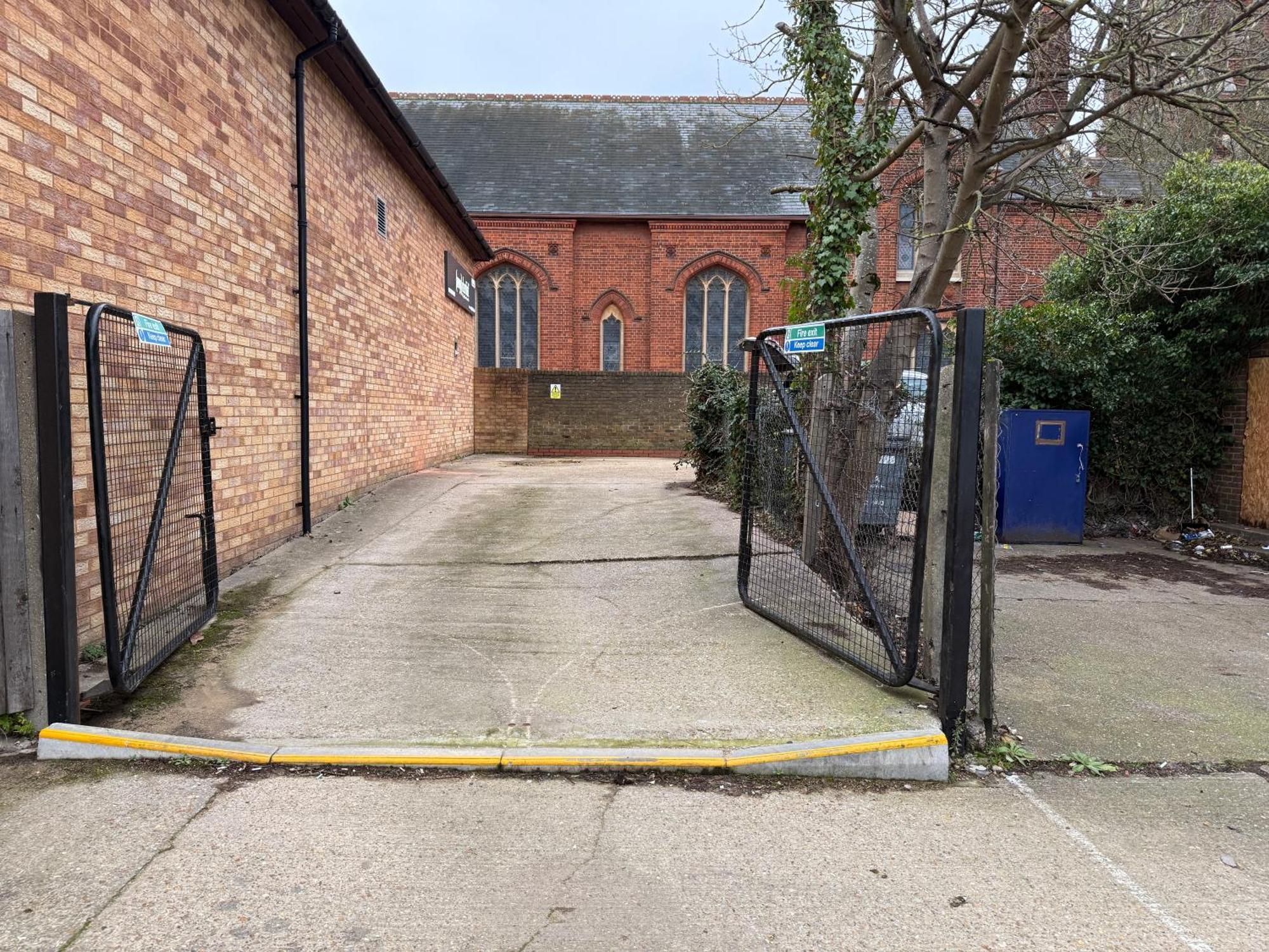 Spacious Modern 1 Bed Apartments In St Neots - Perfect For Contractors & Professionals - Free Parking - Wifi - Fully Equipped Kitchen - Smart Tv Ideal For Work Stays And Long Projects Esterno foto